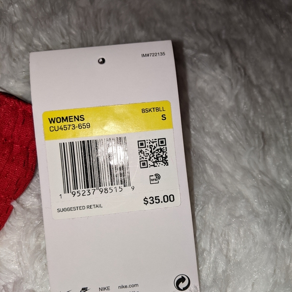 Nwt Nike fly DRI-FIT women's basketball standard fit red shorts - Picture 10 of 15